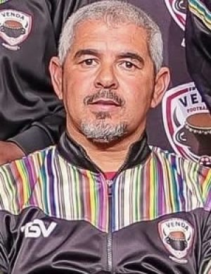 Clinton Larson (Head Coach)